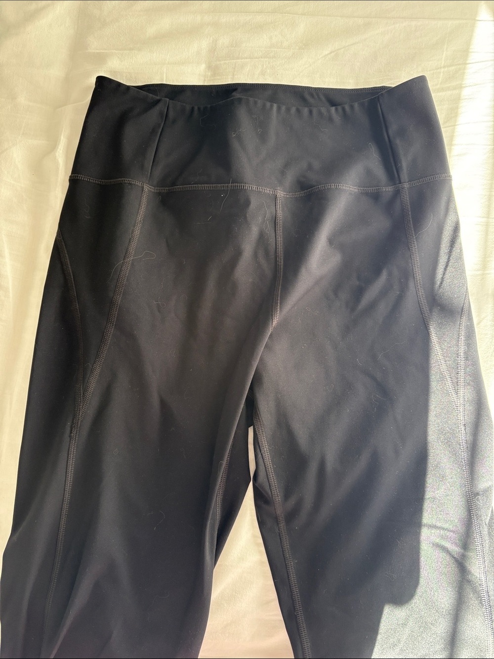 Girlfriend Collective Crop Legging - Picture 2 of 4